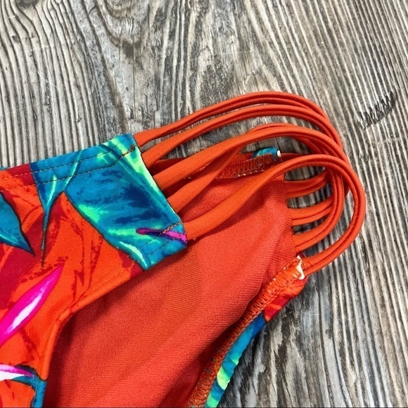 XHILARATION Red Tropical Print Bikini Bottom Blue Green Leaves Strappy Sides - Picture 2 of 8